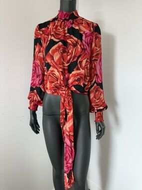 293. Maison Cinqcent NWT Floral Tie-Front Blouse - Red & Pink